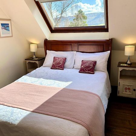 The Old Coach House Villa Pitlochry Buitenkant foto