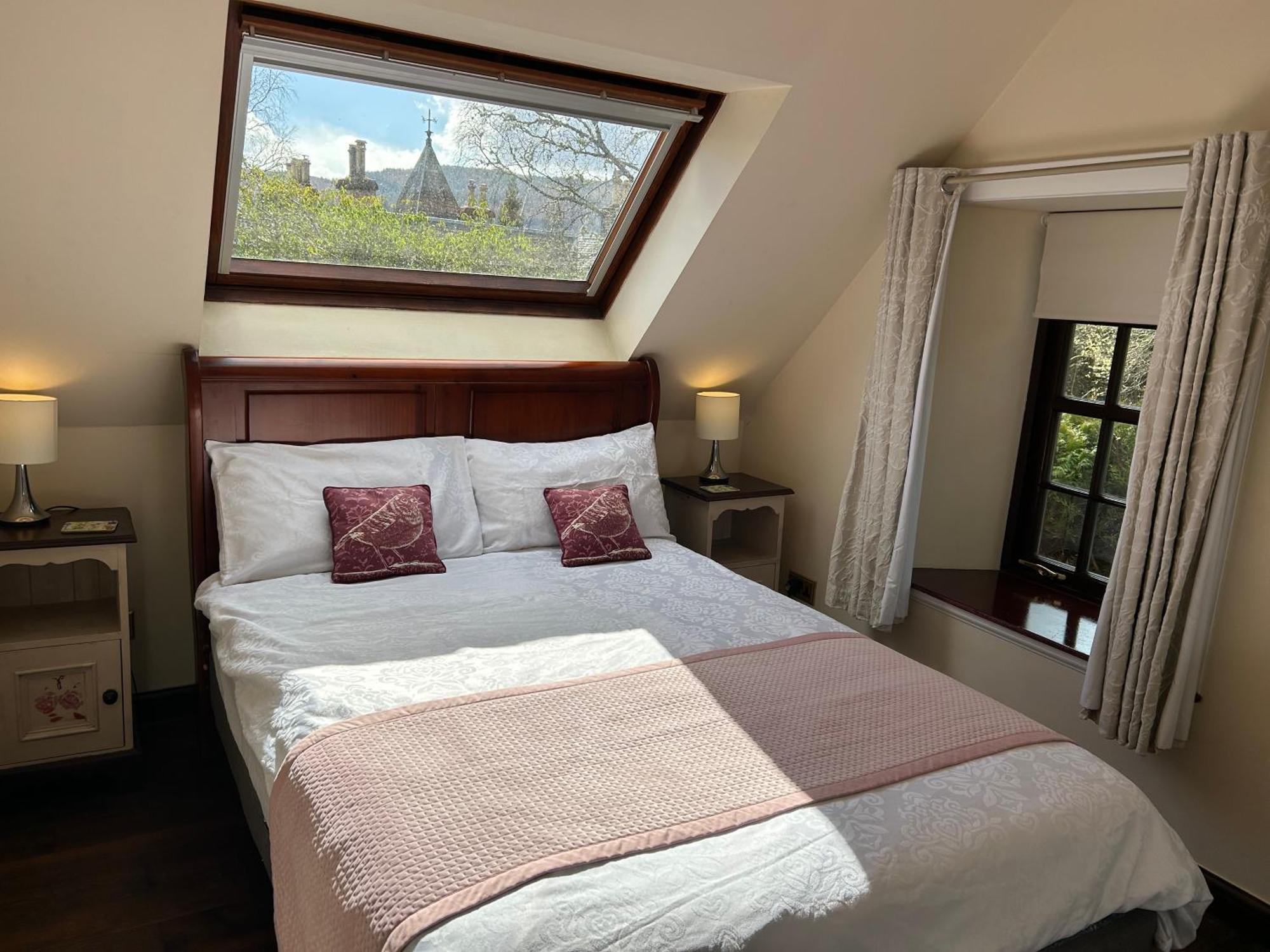 The Old Coach House Villa Pitlochry Buitenkant foto
